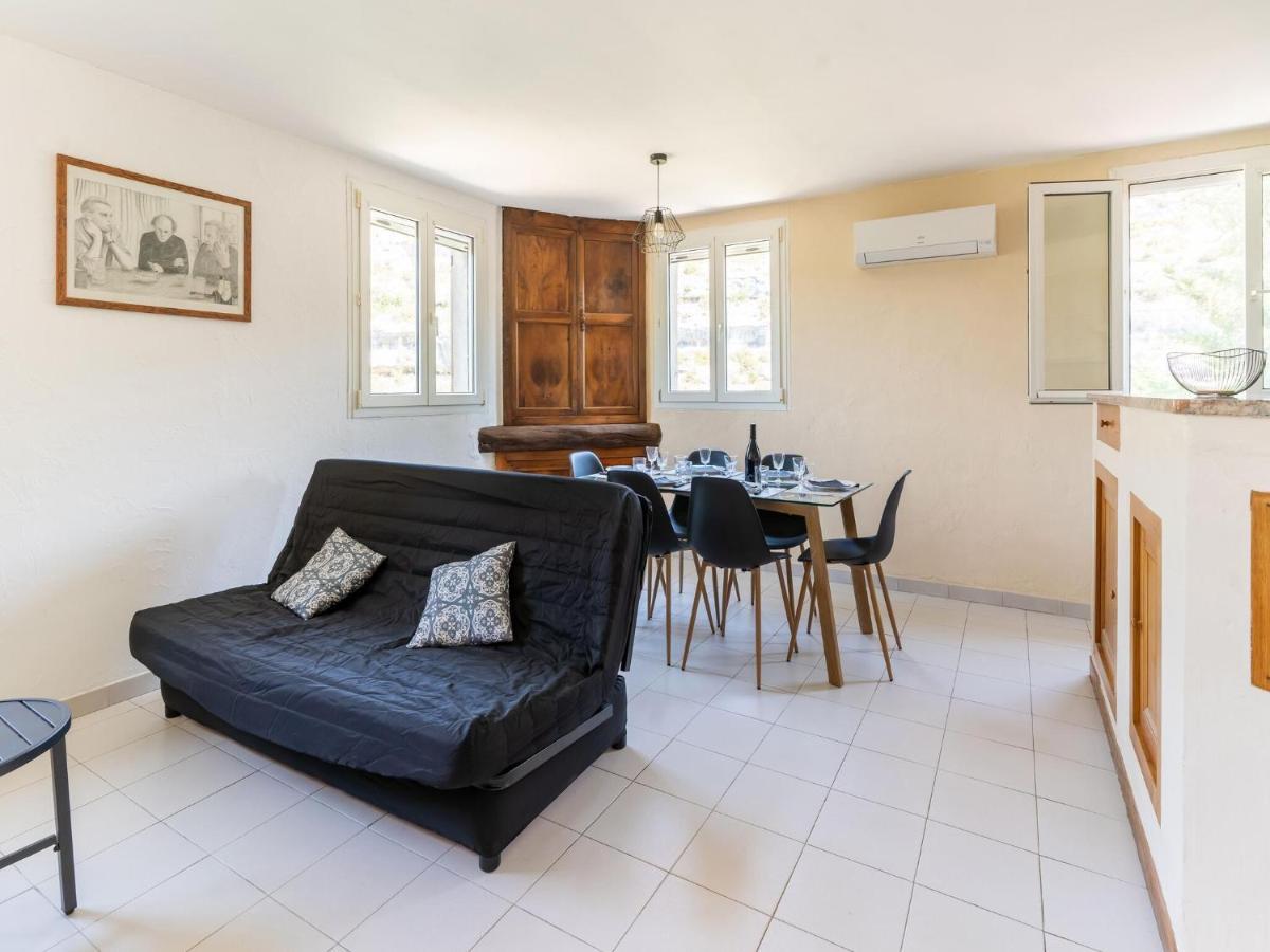 Cosy Holiday Home In Minerve With Garden エクステリア 写真